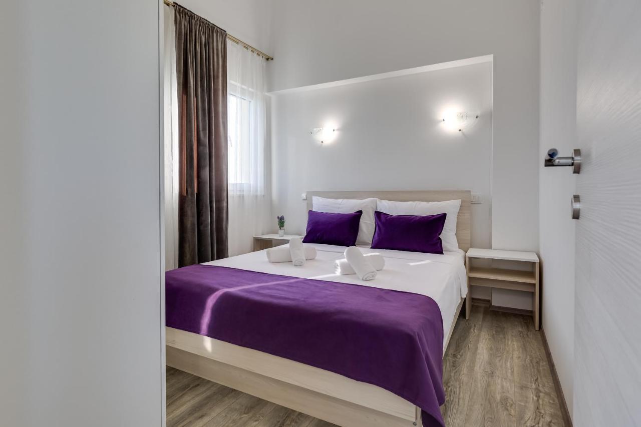 Apartment Miruna S Bazenom Donje Rastane Esterno foto